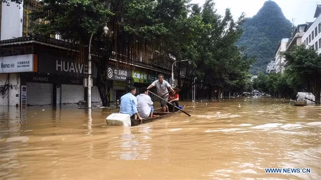Trung Quốc: Động đất xảy ra tại Hồ Bắc khi nhiều đê kè bị lũ lụt đe dọa ảnh 2