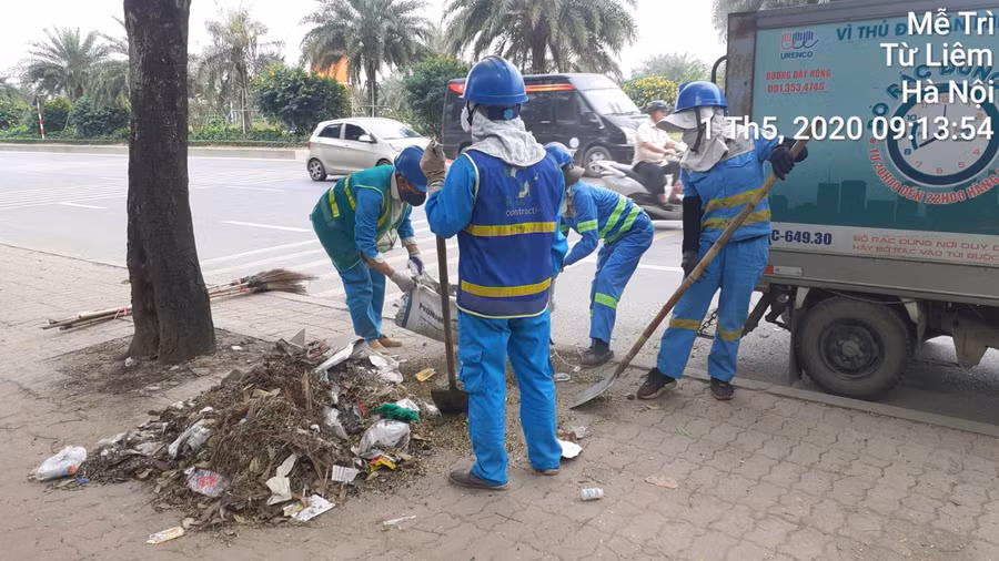 Hà Nội: Duy trì tốt vệ sinh môi trường phục vụ nhân dân dịp nghỉ lễ ảnh 2