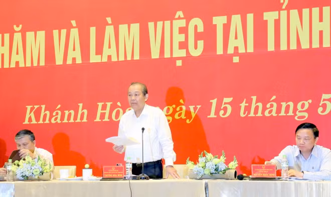 Khánh Hòa tinh giản 253 công chức, giảm 3.095 viên chức trong bộ máy chính quyền