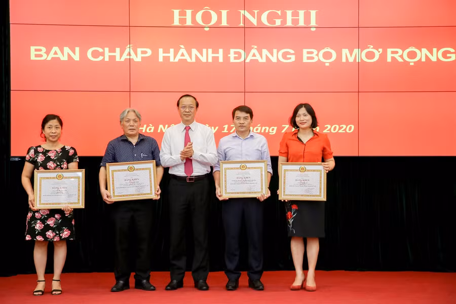 Tổ chức thành công Hội nghị Ban chấp hành Đảng bộ Bộ GD&ĐT mở rộng ảnh 3