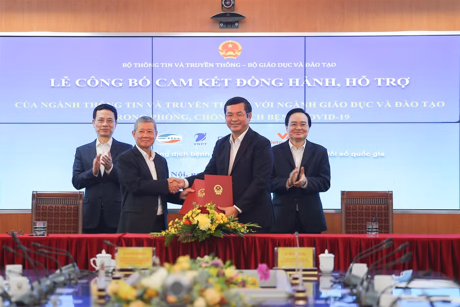Miễn phí toàn bộ cước phí dạy và học từ xa trong thời điểm dịch Covid-19