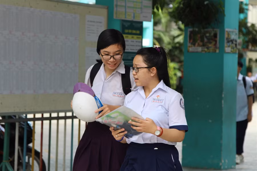 Đề Toán thi vào 10 TP.HCM phân hóa cao