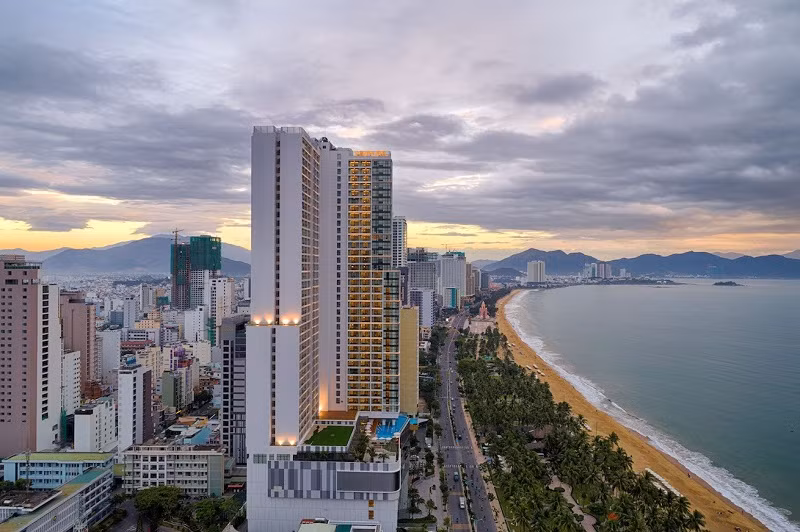 Bí quyết du lịch hè Nha Trang: Chọn “thiên đường đảo ngọc” hay khám phá trung tâm thành phố vịnh?