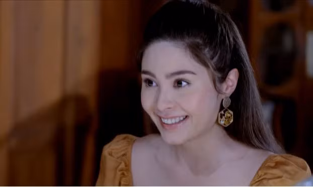 Định cho nghỉ, cô giúp việc bỗng cầu xin tôi được ở lại làm... không lương