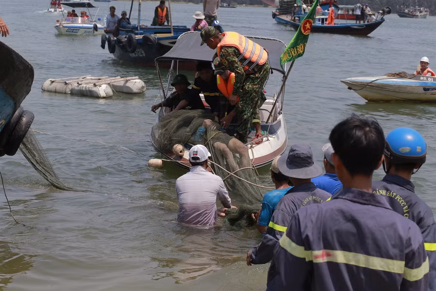 Vụ lật ghe trên sông Thu Bồn khiến 5 người chết: Không có trang thiết bị cứu sinh ảnh 4