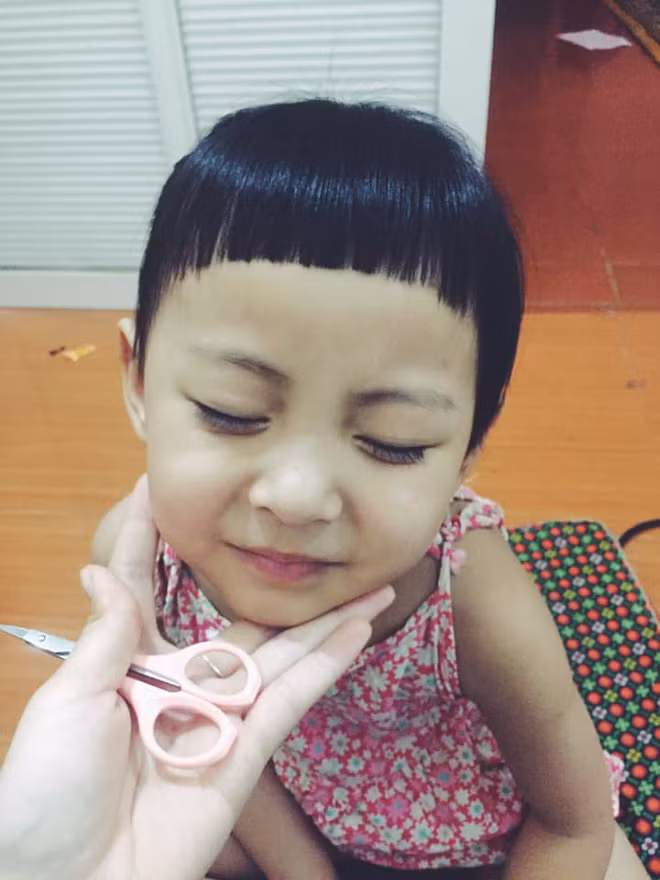 Ngẩn ngơ ngắm trăm kiểu cắm hoa loa kèn đẹp tinh khôi của chị em ảnh 3