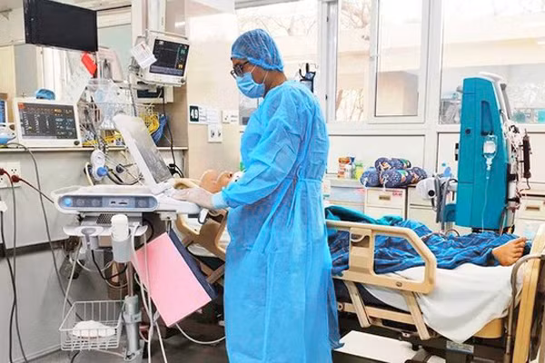 Virus đột biến, Việt Nam công bố phác đồ điều trị Covid-19 mới nhất