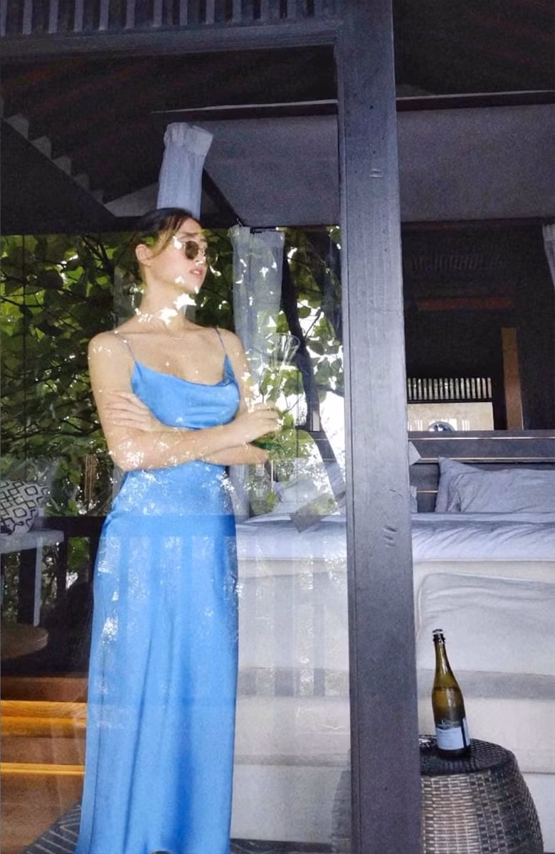Hoa hậu Lương Thùy Linh khoe body chuẩn tại Phú Quốc ảnh 2