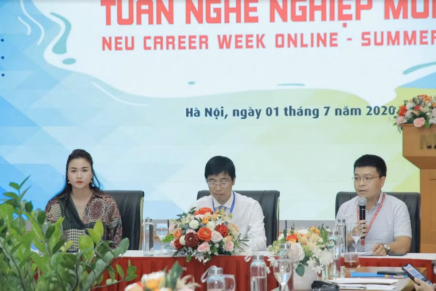Ngày hội việc làm online của sinh viên Kinh tế Quốc dân ảnh 3