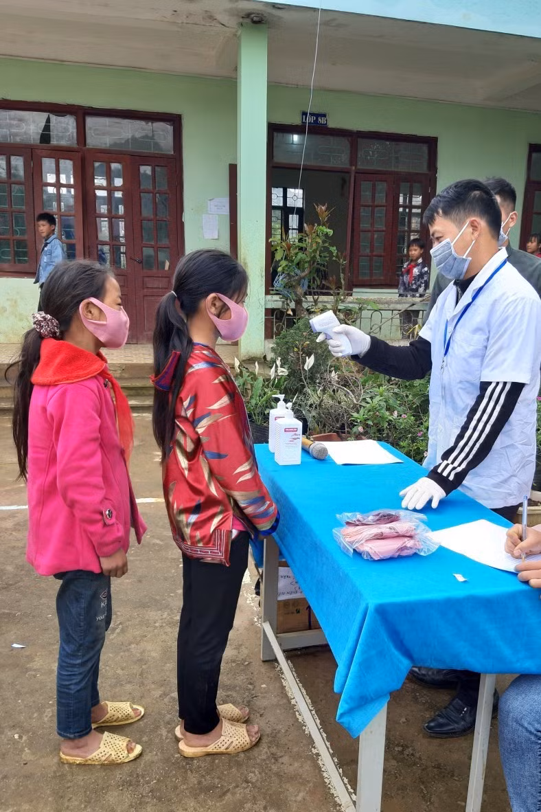Điện Biên: Rèn học sinh vùng cao phòng dịch ảnh 1