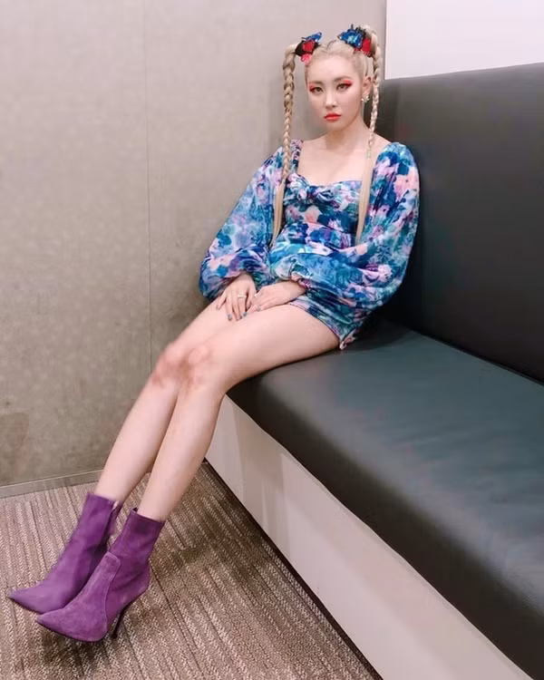 Ngắm thời trang của Sunmi, bạn có ngay loạt ý tưởng mặc đẹp, diện từ mùa đông sang hè ảnh 15