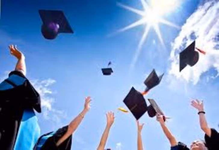 Kỹ năng hòa nhập văn hóa bản địa khi du học ảnh 1