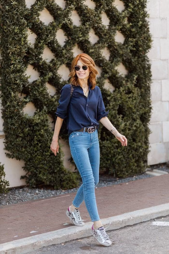 Cách mix quần jeans thanh lịch cho nàng công sở đi làm sau khi hết cách ly xã hội ảnh 20