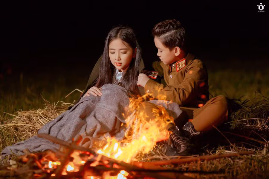 Bé gái xinh nhất Hải Phòng thay đổi ngỡ ngàng sau 3 năm ảnh 6
