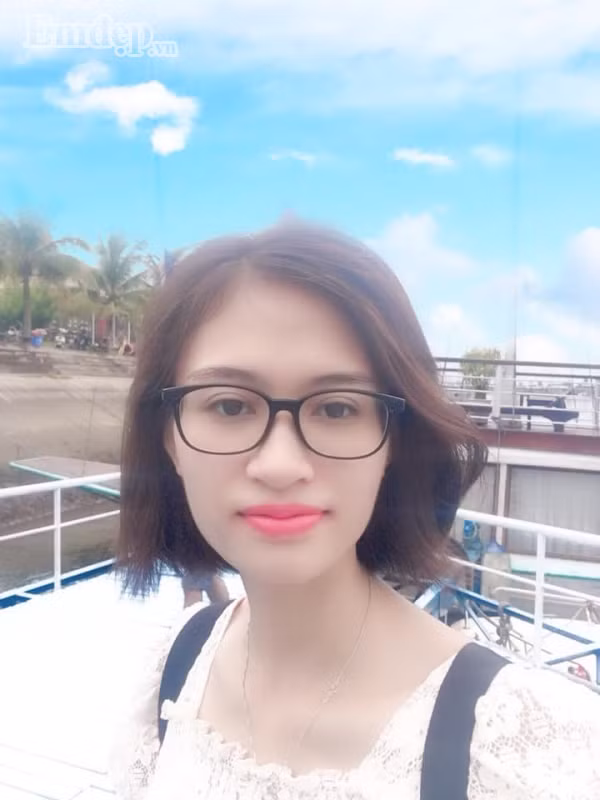 Bí quyết xông hơi thải độc bằng lá đinh lăng giúp da mịn đẹp bất chấp nắng nóng, bụi bẩn ảnh 1