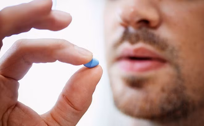 Sốc ngất khi biết công dụng vỉ thuốc lạ ngày nào chồng cũng uống đúng giờ