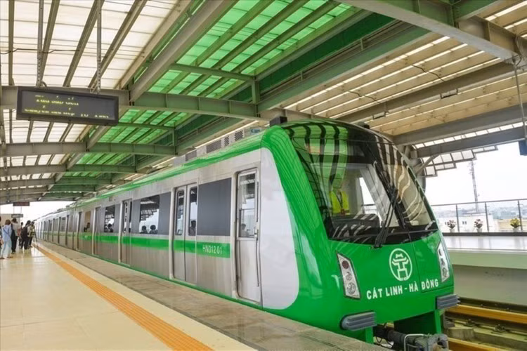 Dự án đường sắt đô thị Cát Linh - Hà Đông: Ngày vận hành còn… xa