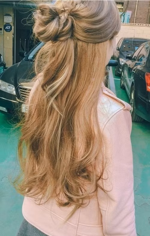 Những kiểu tóc buộc nửa đầu dễ thương quá đỗi, giúp nàng dịu dàng trong mắt ai kia ảnh 10