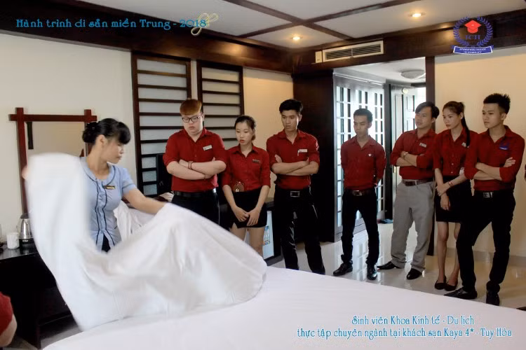 Tìm giải pháp để học sinh “rẽ hướng” học nghề