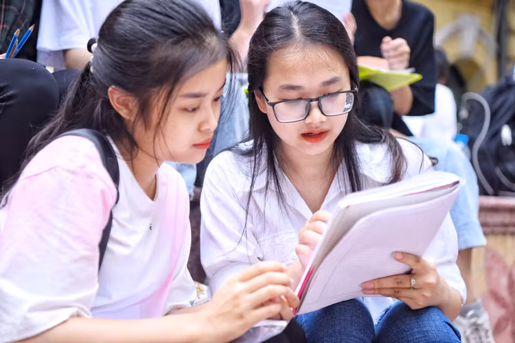 Nhiều quyết sách liên quan đến kỳ thi THPT năm 2020 ảnh 2