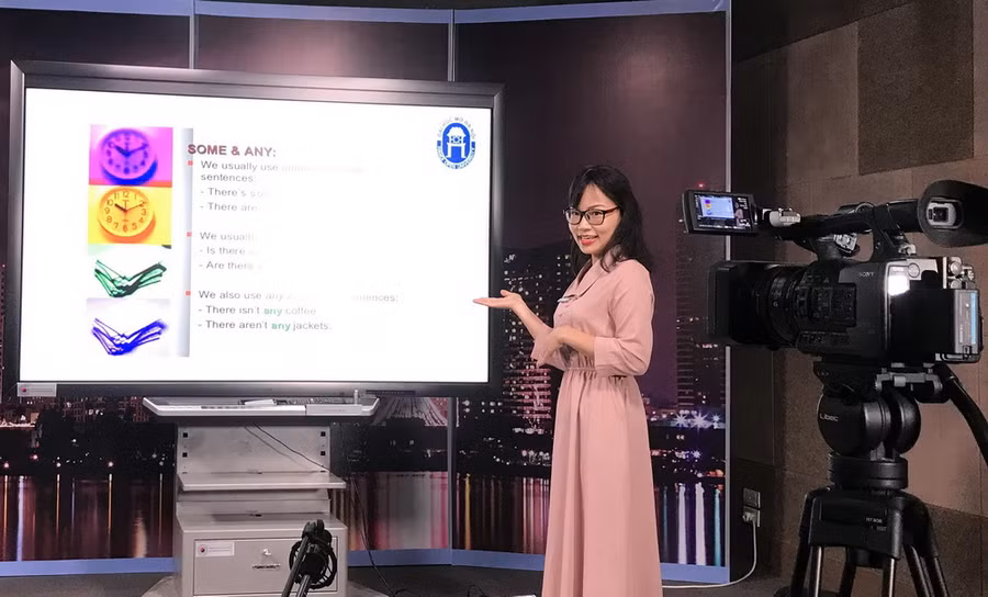 Giải pháp đào tạo trực tuyến giáo dục đại học trong bối cảnh dịch Covid-19