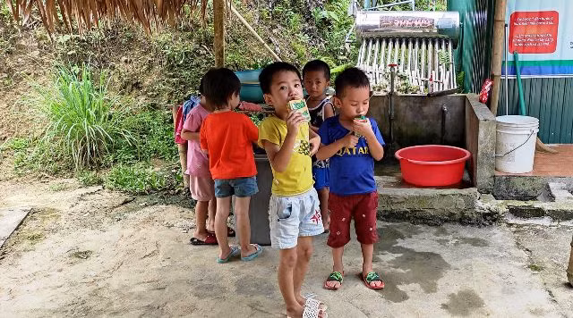 Thương lắm cô trò mầm non bản Xum! ảnh 9