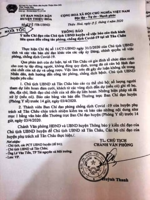 Thanh Hóa: Để dân tổ chức đám cưới giữa mùa dịch, chủ tịch xã bị đình chỉ công tác ảnh 2