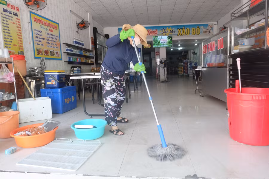 Đà Nẵng: Ngày đầu tiên dỡ bỏ phong tỏa khu vực xung quanh 3 bệnh viện ảnh 3