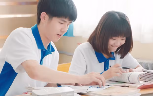 Nhờ crush, nam sinh bứt phá một phát lên top 5, học giỏi luôn môn Toán
