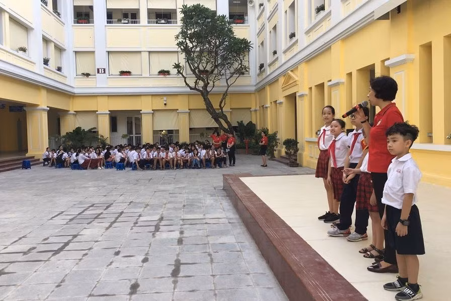 Học sinh Tiểu học Tràng An hào hứng học tập tại ngôi trường mới khang trang, hiện đại ảnh 6