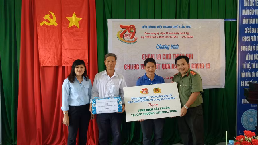 “Siêu thị măng non” hỗ trợ chăm lo thiếu nhi TP Cần Thơ ảnh 1
