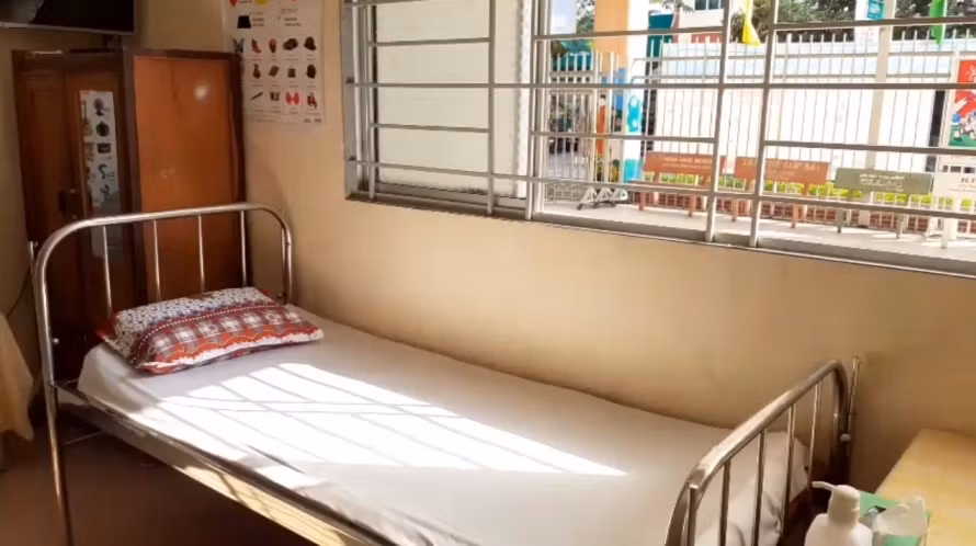 Hình ảnh trường học Cần Thơ tất bật chuẩn bị đón HS Tiểu học trở lại trường ảnh 10