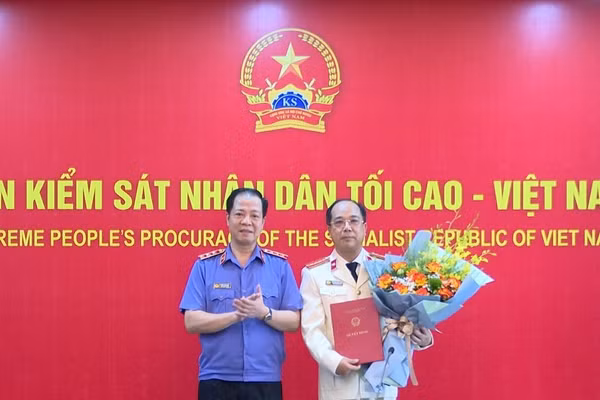Bổ nhiệm nhà báo Nguyễn Mạnh Hưng giữ chức Phó Tổng Biên tập Báo Bảo vệ Pháp luật