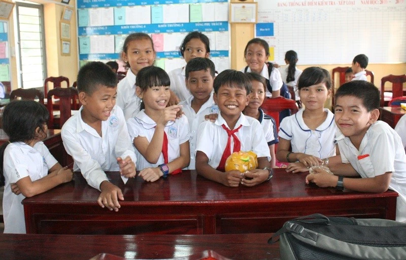Học sinh trường TH Hàm Giang B, Huyện Trà Cú, Trà Vinh
