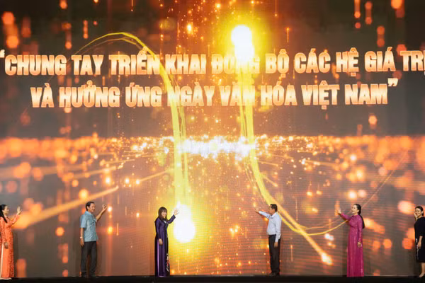 Nghi thức bấm nút Lễ Phát động - Ảnh: BTC.