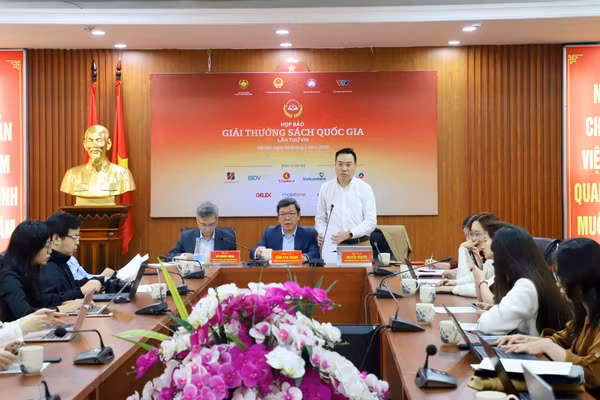 Giải thưởng Sách Quốc gia lần thứ VIII ưu tiên những bộ sách có giá trị bền vững, đóng góp thiết thực cho đời sống tinh thần và tri thức cộng đồng - Ảnh: Bộ VH,TT&DL.