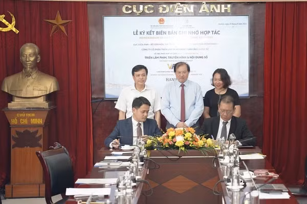 Lễ ký kết hợp tác tổ chức Thị trường Phim và Nội dung số Việt Nam trong khuôn khổ HANIFF - Ảnh: Cục Điện ảnh.