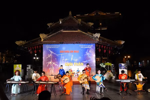 Hà Nội đã và đang triển khai 7 sự kiện lớn trong các lĩnh vực âm nhạc, điện ảnh và lễ hội văn hóa.
