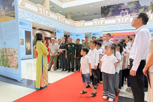 Trưng bày mở từ ngày 3/7 đến hết ngày 3/8 tại Bảo tàng tỉnh Hưng Yên (Cơ sở 1) - Ảnh: BTC.