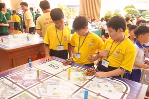 Các thí sinh tranh tài tại Hội giao lưu STEM Talent Cần Thơ 2026.