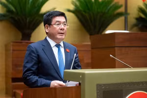 Bộ trưởng Bộ Công Thương Nguyễn Hồng Diên. 