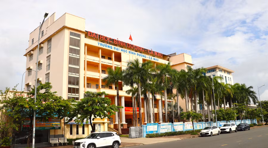 Trụ sở Phân hiệu Trường Đại học Bình Dương tại Cà Mau.