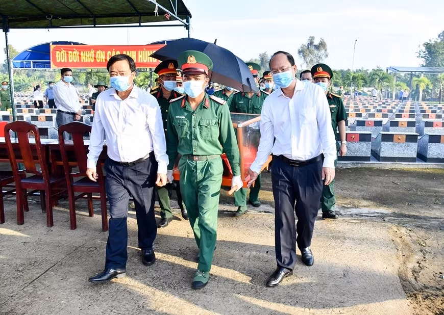 liet-si-hai-cot-2.jpg