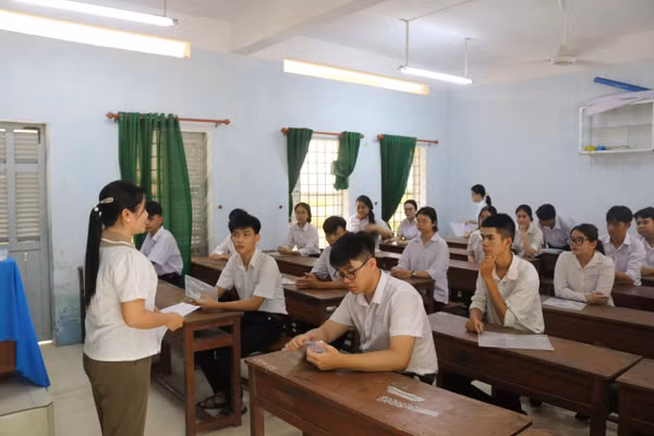 Đồng Tháp có thí sinh đạt 2 điểm 10 tại Kỳ thi tốt nghiệp THPT năm 2026