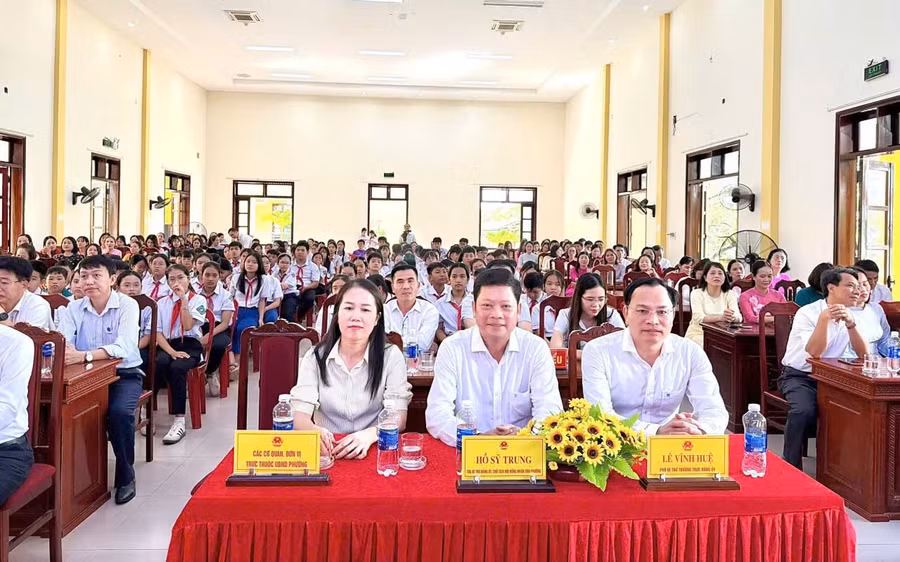 phan-dinh-phung-1.jpg
