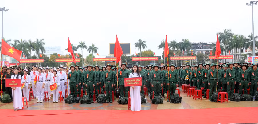 tuyen-quan-4.jpg