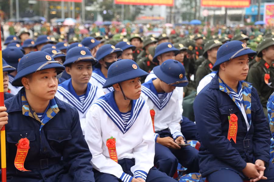 tuyen-quan-8.jpg