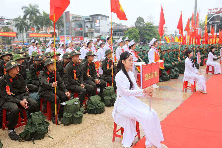 tuyen-quan-13.jpg