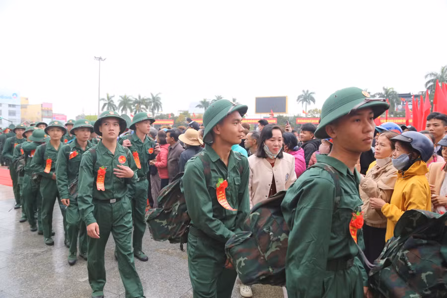 tuyen-quan-25.jpg