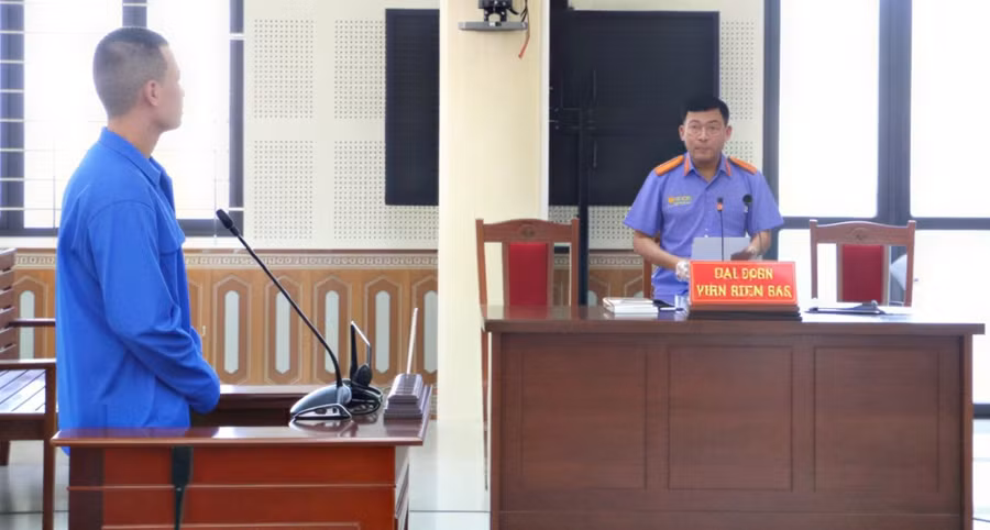 Bị cáo Nguyễn Ngọc Đạo tại phiên toà. Ảnh: Minh Phương